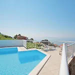 Peljesac-dingac-potocine With Outdoor Pool