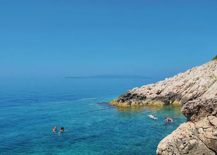 Semesterbostad Peljesac-dingac-potocine With Outdoor Pool *
